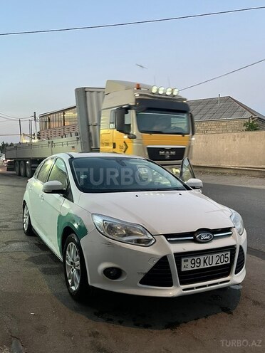 Ford Focus-1