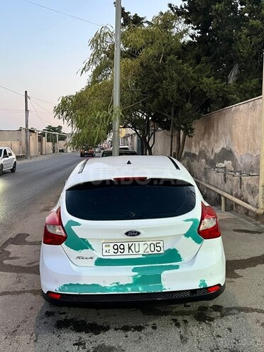 Ford Focus-6