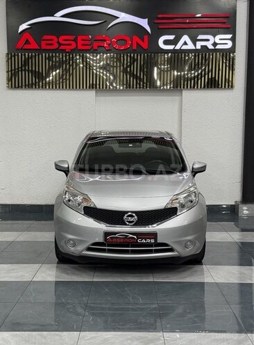 Nissan Note-5