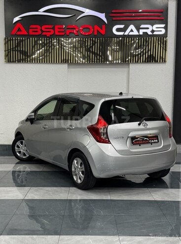 Nissan Note-10