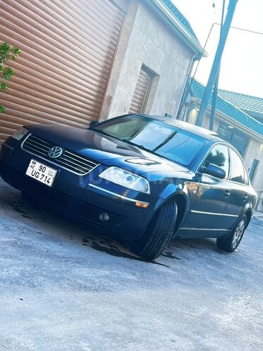 Volkswagen Passat-2