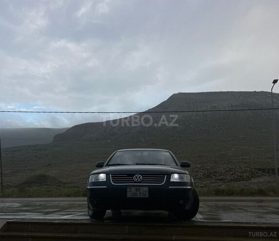 Volkswagen Passat-3