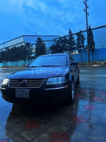 Volkswagen Passat-4