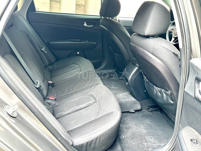 Kia Optima-9