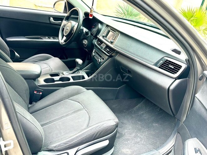 Kia Optima-8