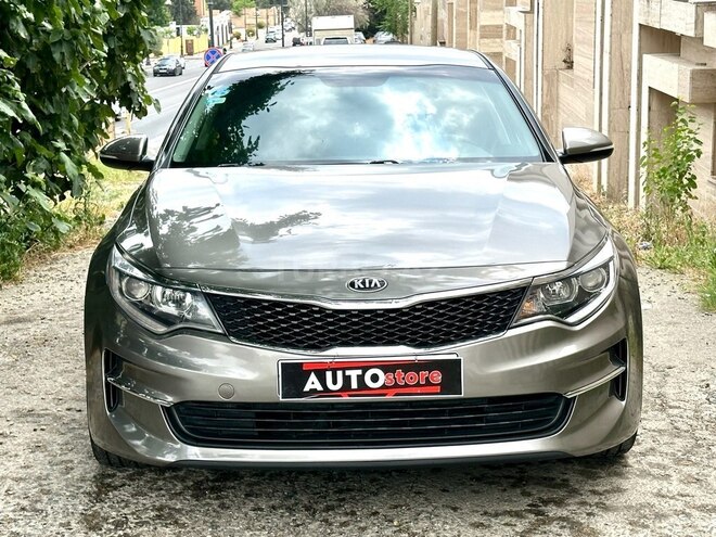 Kia Optima-1