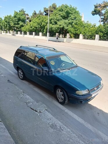 Opel Astra-2