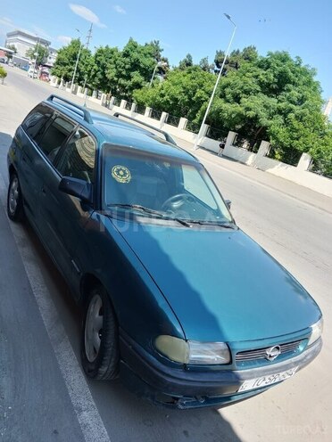 Opel Astra-9