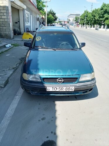 Opel Astra-1