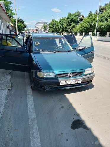 Opel Astra-18