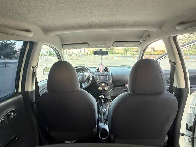 Nissan Micra-7