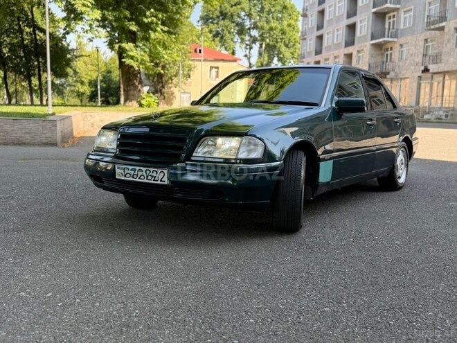 Mercedes C 200-2