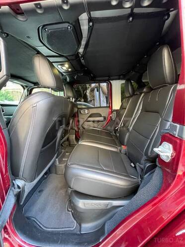 Jeep Wrangler-9