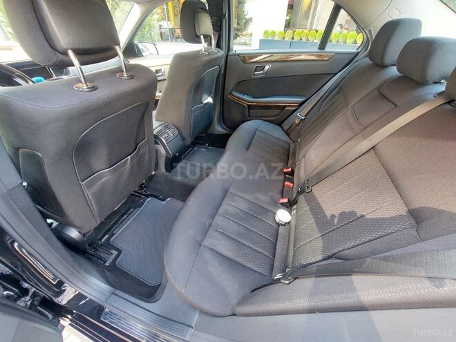Mercedes E 200-4