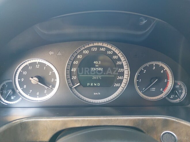 Mercedes E 200-9