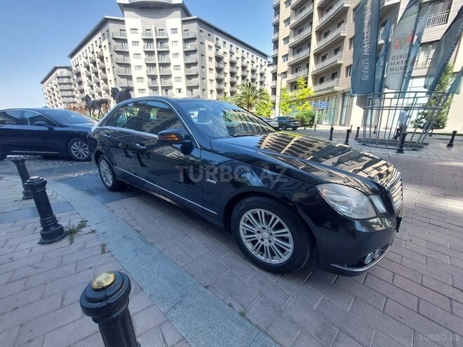 Mercedes E 200-5
