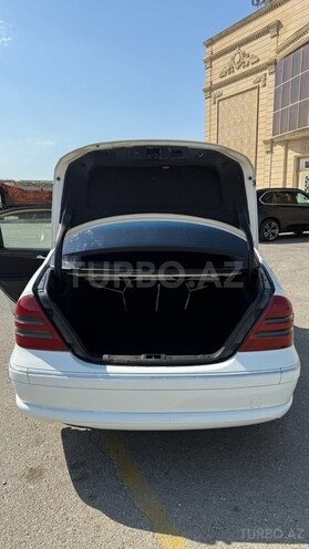 Mercedes C 240-12