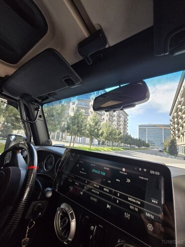 Jeep Wrangler-9