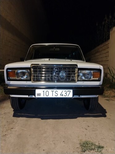 LADA (VAZ) 2107-5