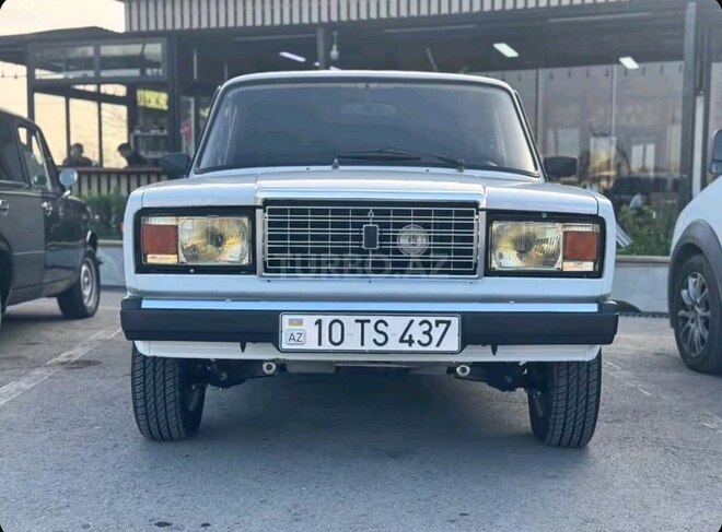 LADA (VAZ) 2107-20