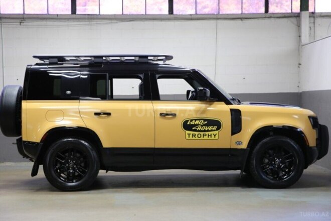 Land Rover Defender-8