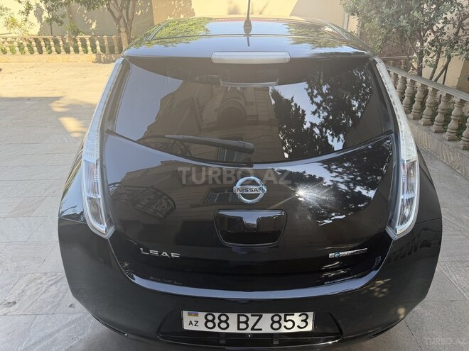 Nissan Leaf-3