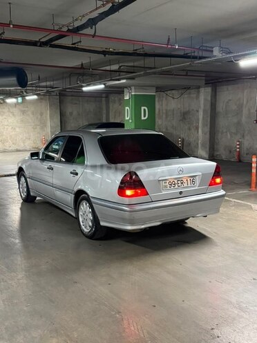 Mercedes C 200-4