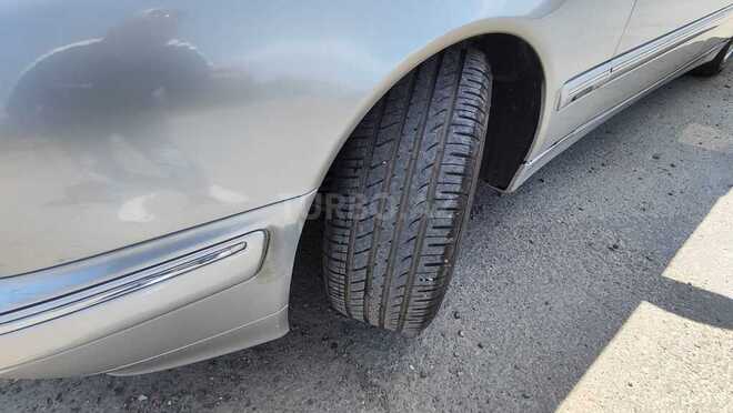 Mercedes E 320-10