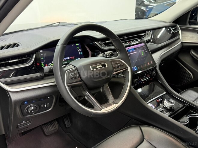 Jeep Grand Cherokee-8