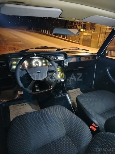 LADA (VAZ) 2107-8
