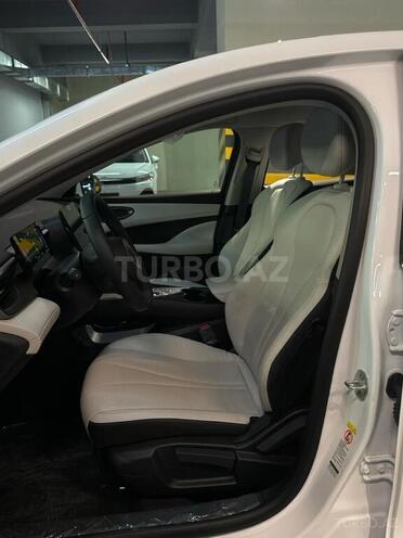 BYD Seal 05-13