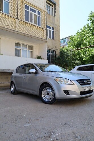 Kia Ceed-9