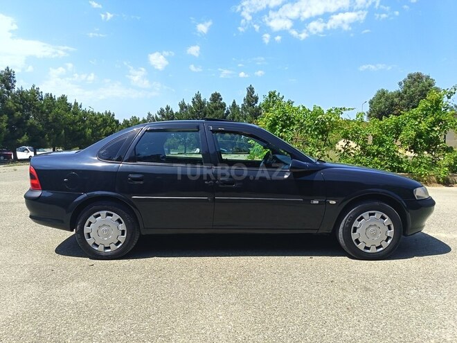 Opel Vectra-5