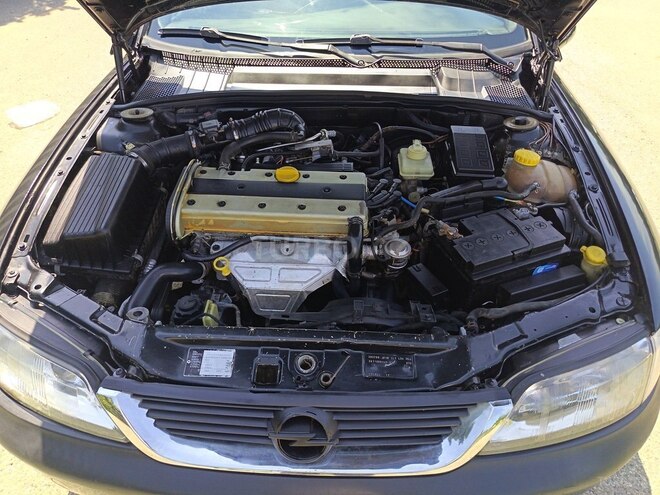 Opel Vectra-17