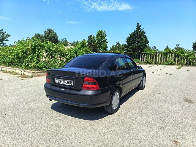 Opel Vectra-6