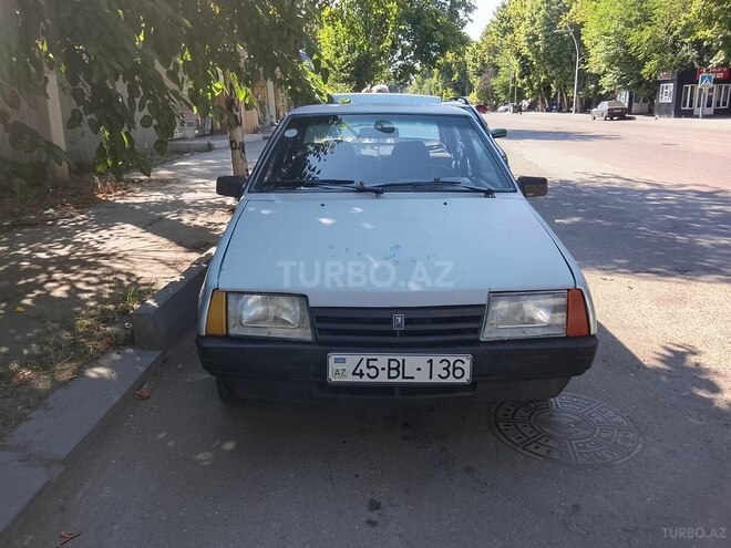 LADA (VAZ) 21099-1