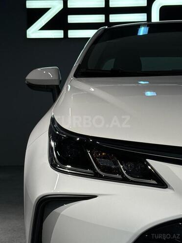 Toyota Corolla-5