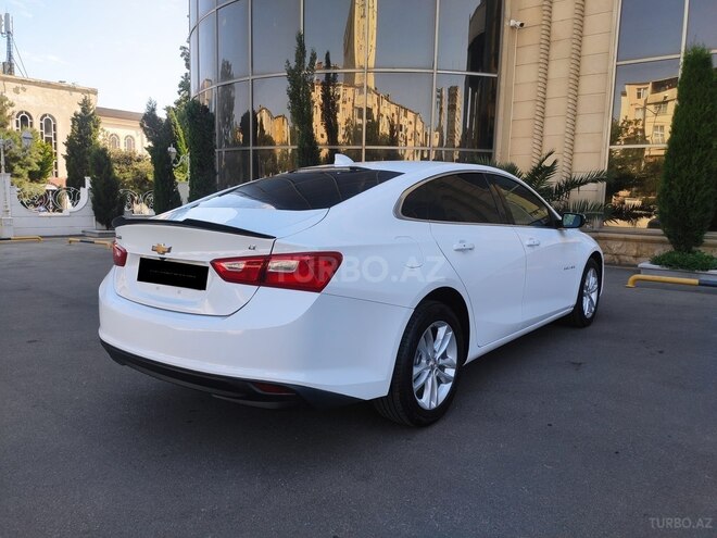 Chevrolet Malibu-7