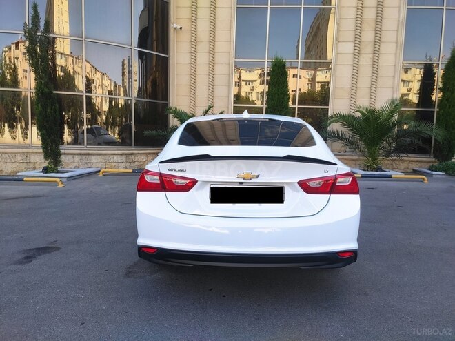 Chevrolet Malibu-6