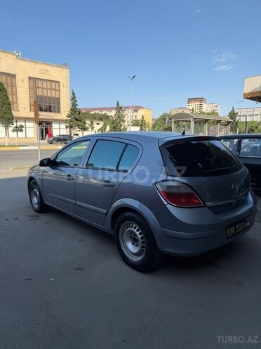 Opel Astra-7