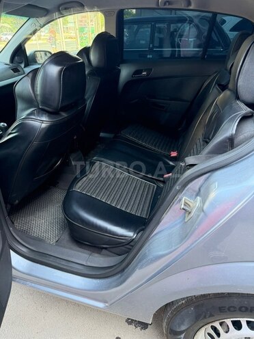 Opel Astra-8