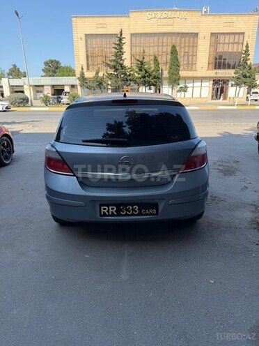 Opel Astra-2