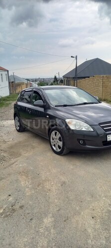 Kia Ceed-4