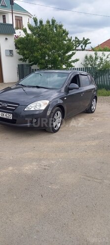 Kia Ceed-5
