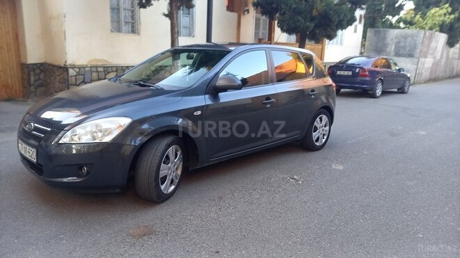 Kia Ceed-15