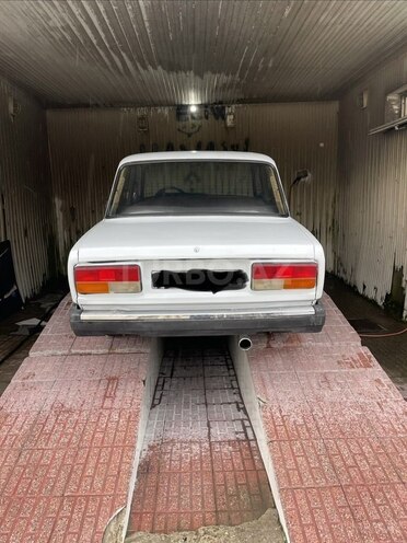 LADA (VAZ) 2107-4