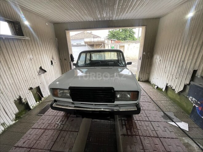 LADA (VAZ) 2107-7
