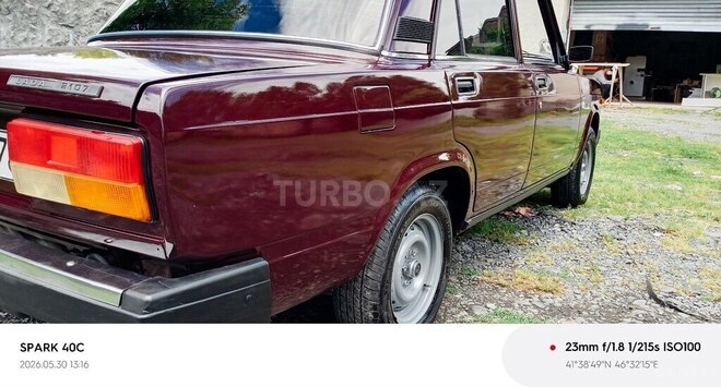 LADA (VAZ) 2107-5