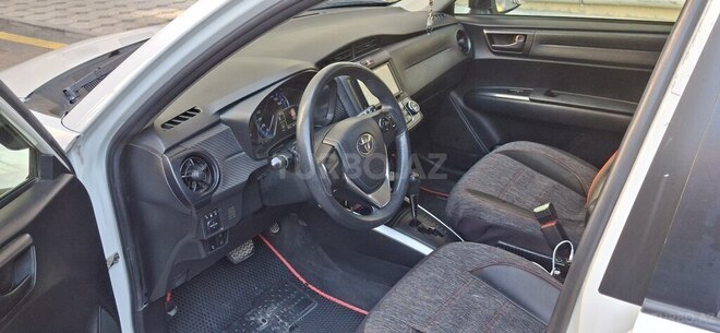 Toyota Corolla Fielder-8