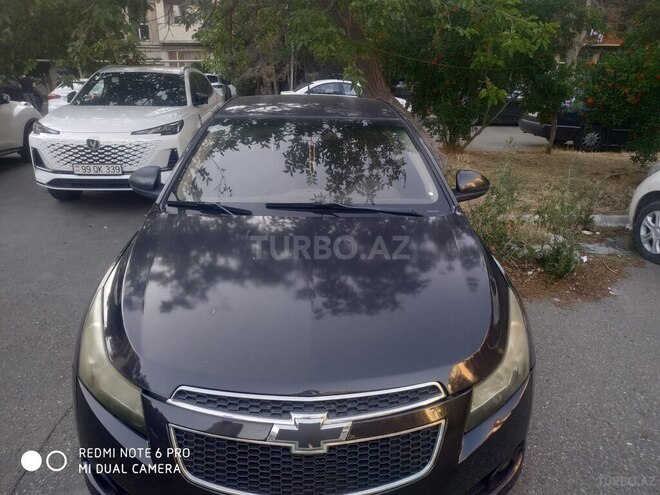 Chevrolet Cruze-12